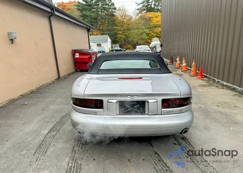 2001 Aston Martin Db7 Vantage z USA, uszkodzony, nr VIN SCFAB42371K401730